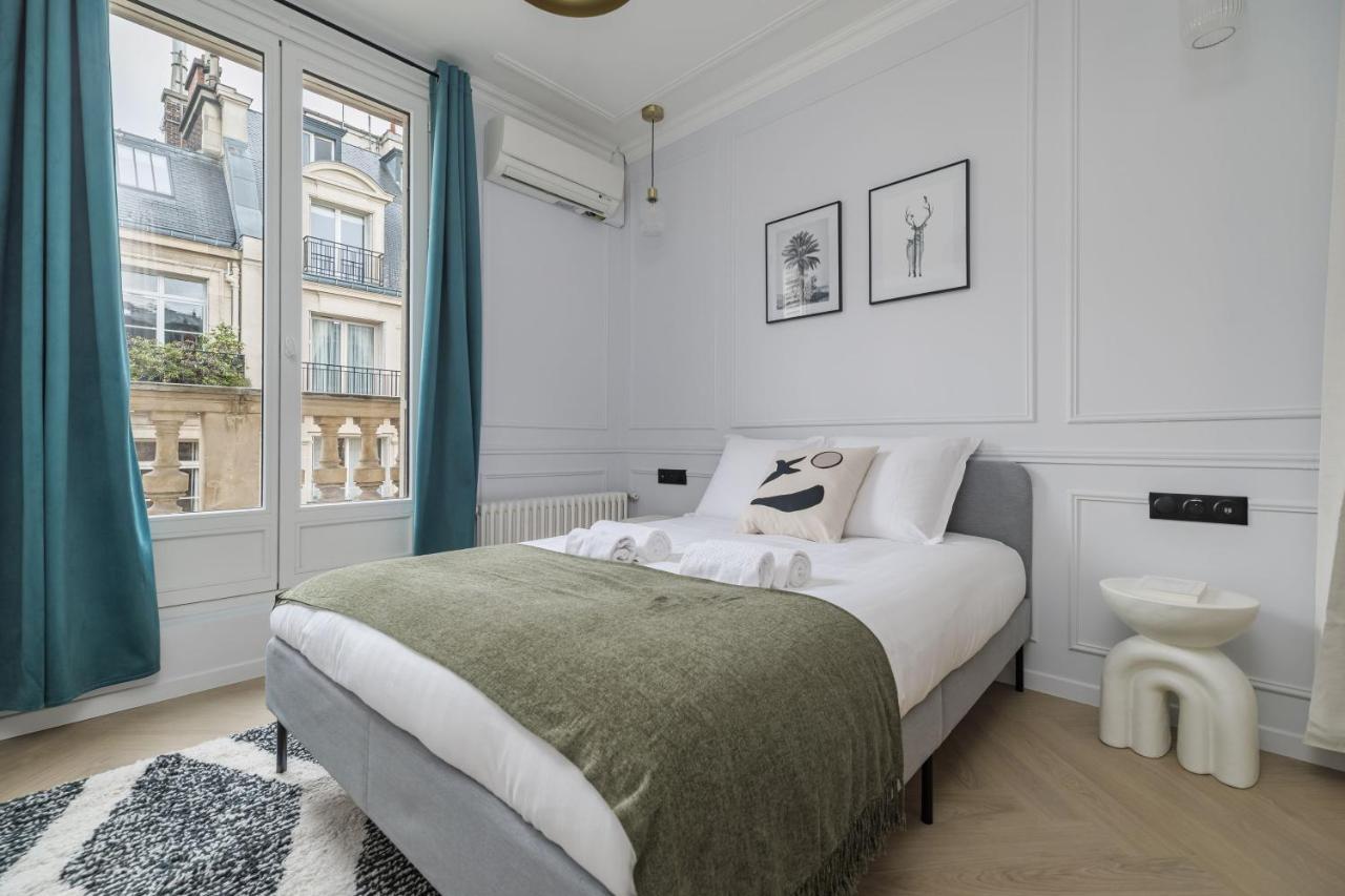 Poetic Stay - Champs Elysees Paris Exterior foto