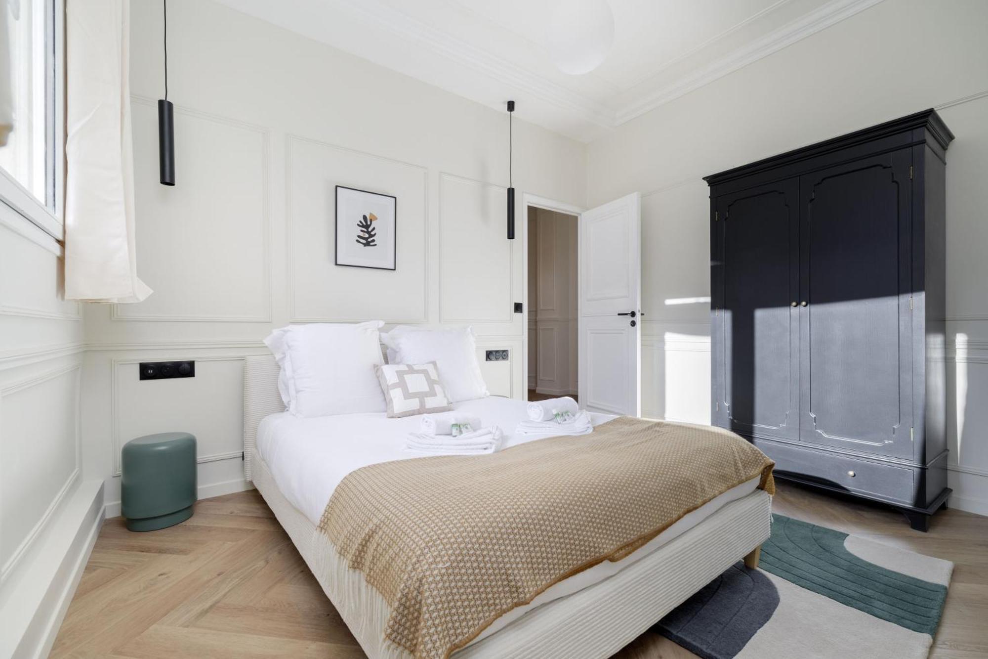 Poetic Stay - Champs Elysees Paris Exterior foto